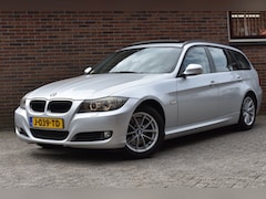 BMW 3-serie Touring - 320i Business Line '10 Xenon Pano Clima Leder NAvi Cruise