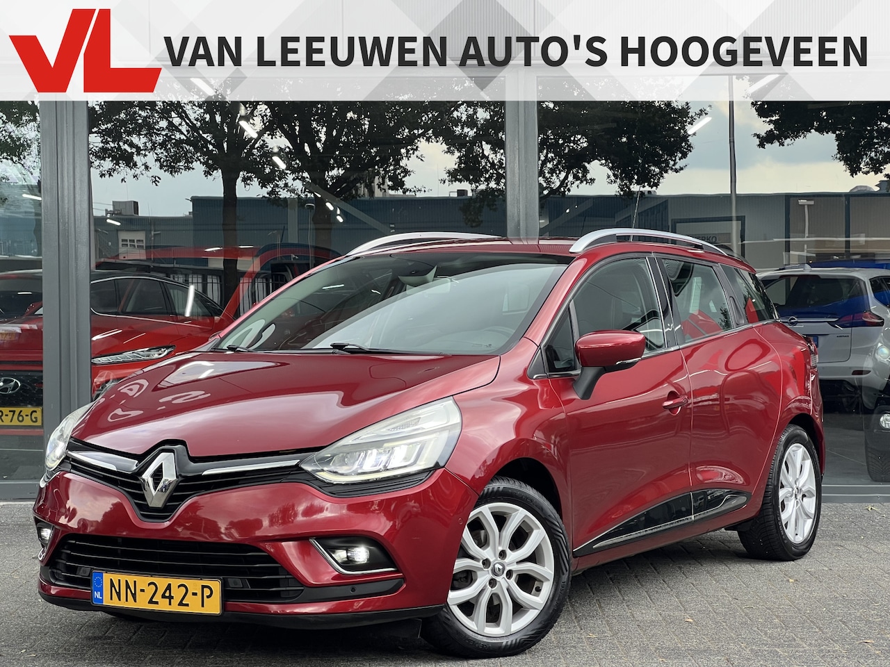 Renault Clio Estate - 1.2 TCe Intens | RIJKLAAR | Trekhaak | Navi - AutoWereld.nl