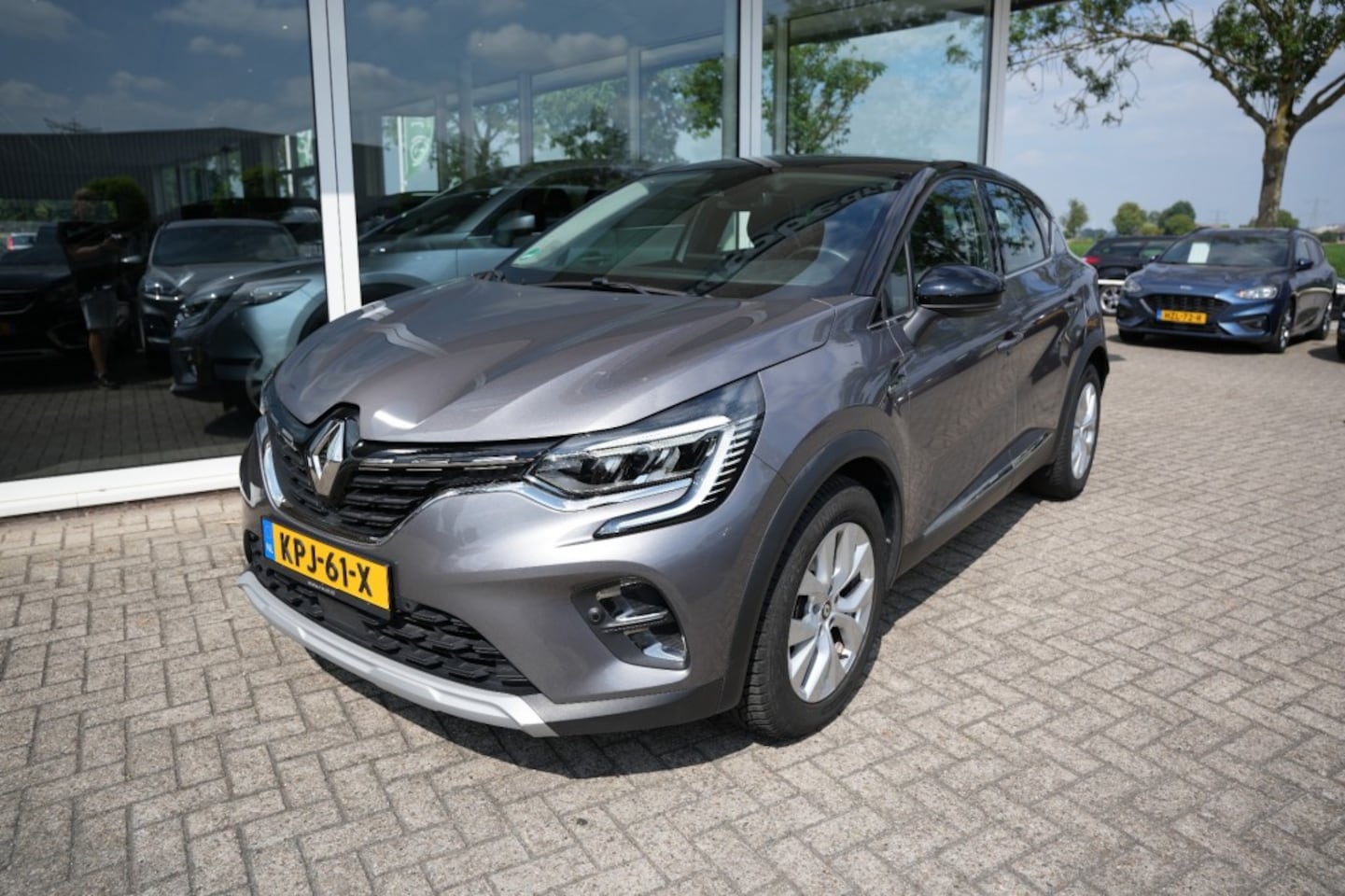 Renault Captur - 1.6 ET PH 160 INTENS Techno Camera, Navi, - AutoWereld.nl