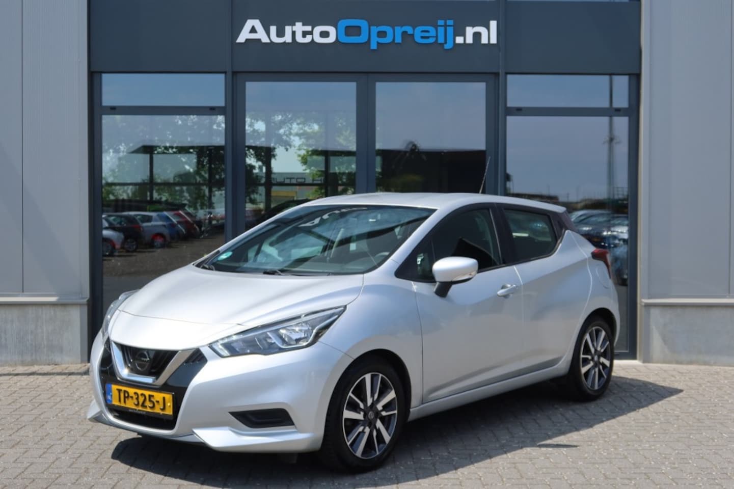 Nissan Micra - 0.9 IG-T N-Connecta 90pk 5drs. Airco, NAVI, Camera, Cruise, PDC - AutoWereld.nl