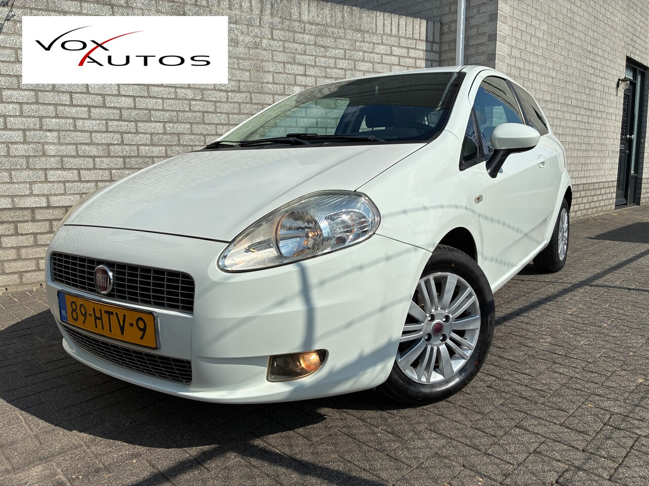 Fiat Grande Punto - 1.4 Active Automaat Nieuwe Distributie,Banden!