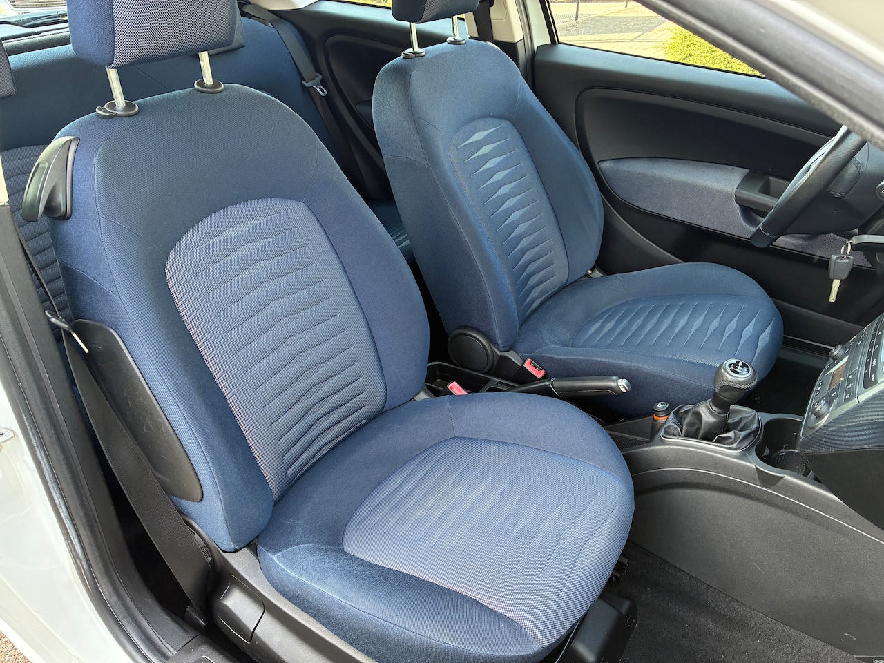 Fiat Grande Punto - 1.4 Active Automaat Nieuwe Distributie,Banden!