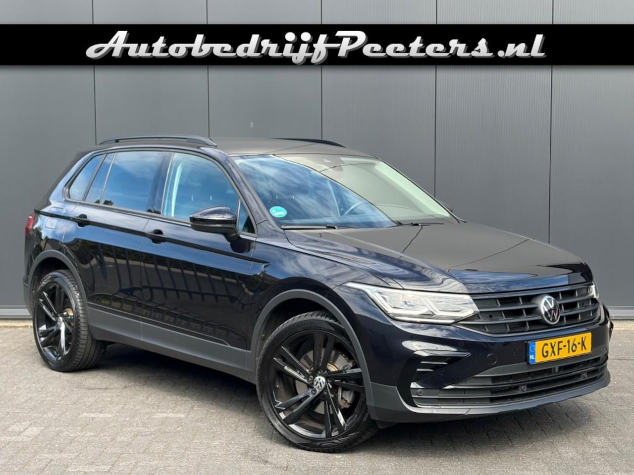 Volkswagen Tiguan - 1.4 TSI eHybrid ACC V-Cockpit IQ-Light Stoelmassage Carplay Android - AutoWereld.nl