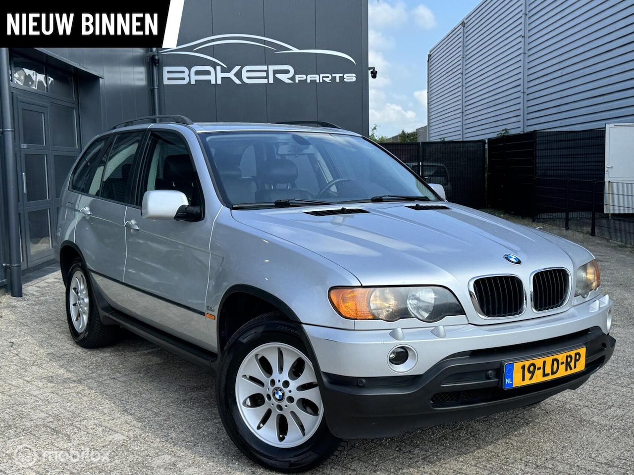 BMW X5 - 3.0i Executive - Youngtimer - NAP - BTW - LEDER - - AutoWereld.nl