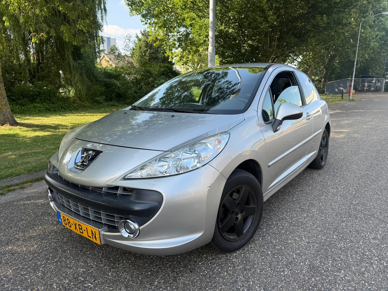 Peugeot 207 - 1.4-16V XS Pack CLIMA/NAP/GEEN APK - AutoWereld.nl