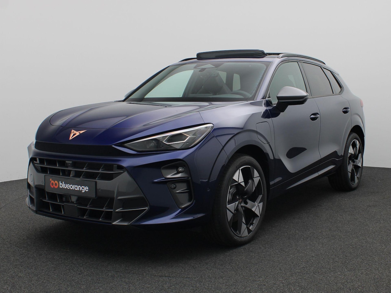 CUPRA Terramar - 1.5 TSI e-Hybrid Business 204PK DSG Pano-Schuifdak, Trekhaak, 20'' LM Velgen, Keyless, Hea - AutoWereld.nl