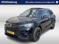 Volkswagen Tiguan - 1.5 eHybrid 2x R-Line / FABRIEKSGARANTIE TM 9-2029/ 272 PK/ PANO/ TREKHAAK/ 360 CAMERA/ HA