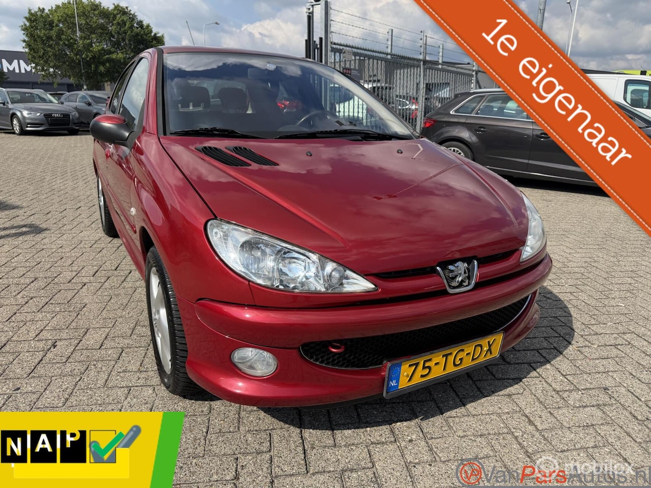Peugeot 206 - 1.6-16V Air-line 3 1.6-16V Air-line 3,Automaat,Airco,5drs,Trekhaak - AutoWereld.nl