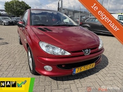 Peugeot 206 - 1.6-16V Air-line 3, Automaat, Airco, 5drs, Trekhaak