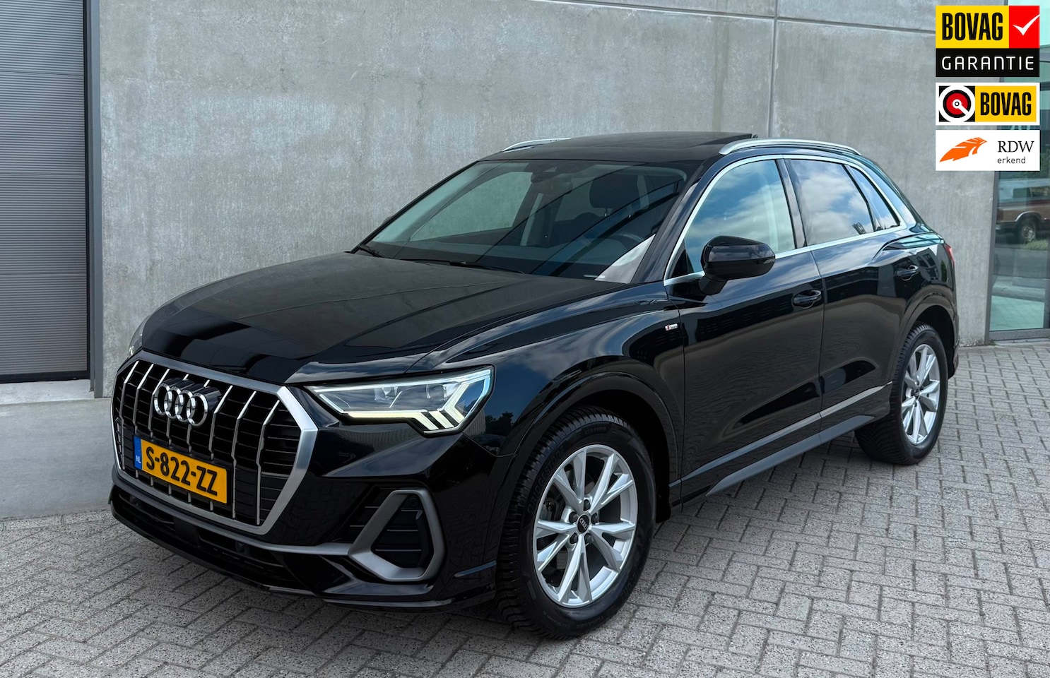 Audi Q3 - 35 TFSI Zwart 2021 S line PANO|CAMERA|CARPLAY|LED - AutoWereld.nl