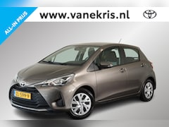 Toyota Yaris - 1.0 VVT-i Active, Trekhaak, Climate Control