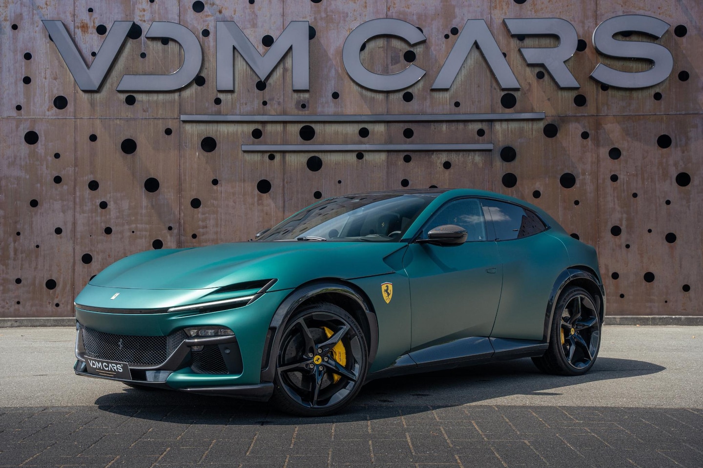 Ferrari Purosangue - 6.5 V12 | Atelier | Full Carbon | Massage | Verde Metallic Opaco | Ventilatie | Connect | - AutoWereld.nl