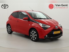 Toyota Aygo - 1.0 VVT-i x-joy | Apple Carplay / Android Auto | Clima | Camera | 15 inch | Bluetooth | Pr