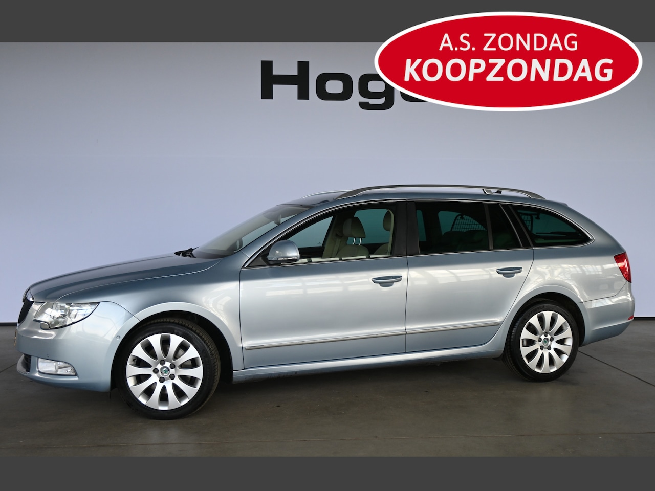 Skoda Superb Combi - 1.8 TSI Elegance Business Line Automaat Navigatie Leder All in Prijs! Inruil Mogelijk! - AutoWereld.nl