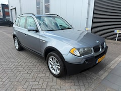 BMW X3 - 2.5i Executive AUTOMAAT Panorama dak Nieuwe APK