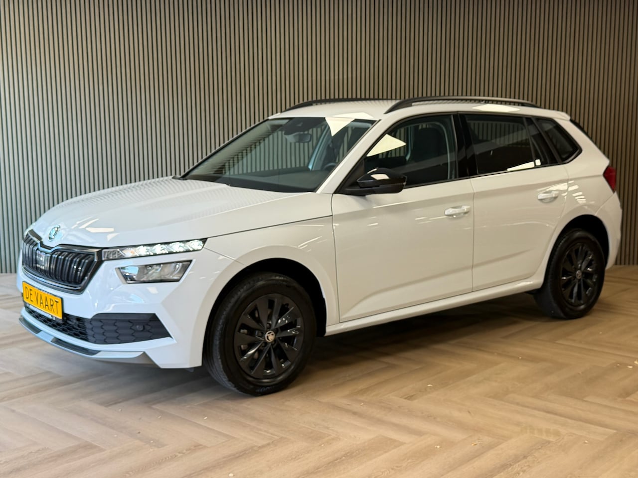 Skoda Kamiq - 1.0 TSI Ambition DSG KEYLESS-GO CLIMATE CONTROL ACC NAVIGATIE PDC VIRTUAL COCKPIT - AutoWereld.nl