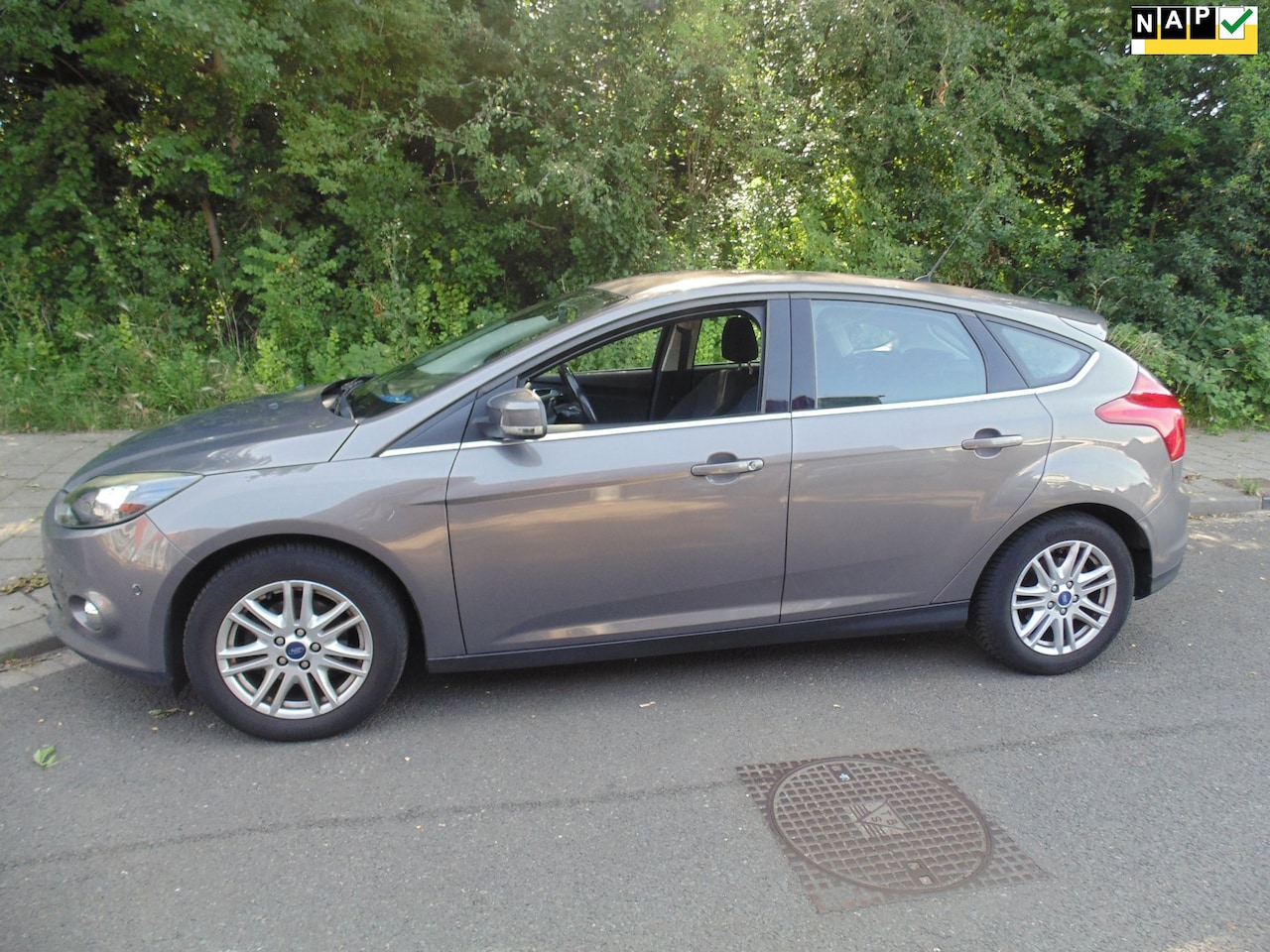 Ford Focus - 1.0 EcoBoost Lease Titanium MET AIRCO 07-2012 - AutoWereld.nl