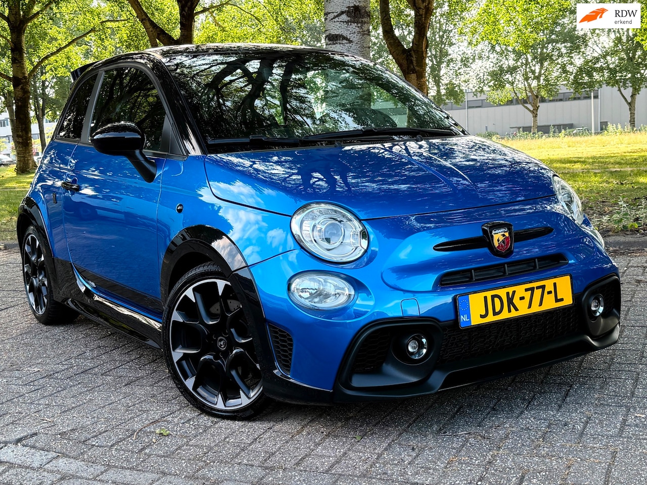 Fiat 500 Abarth - 695 Competizione Tributo 131 Rally - AutoWereld.nl