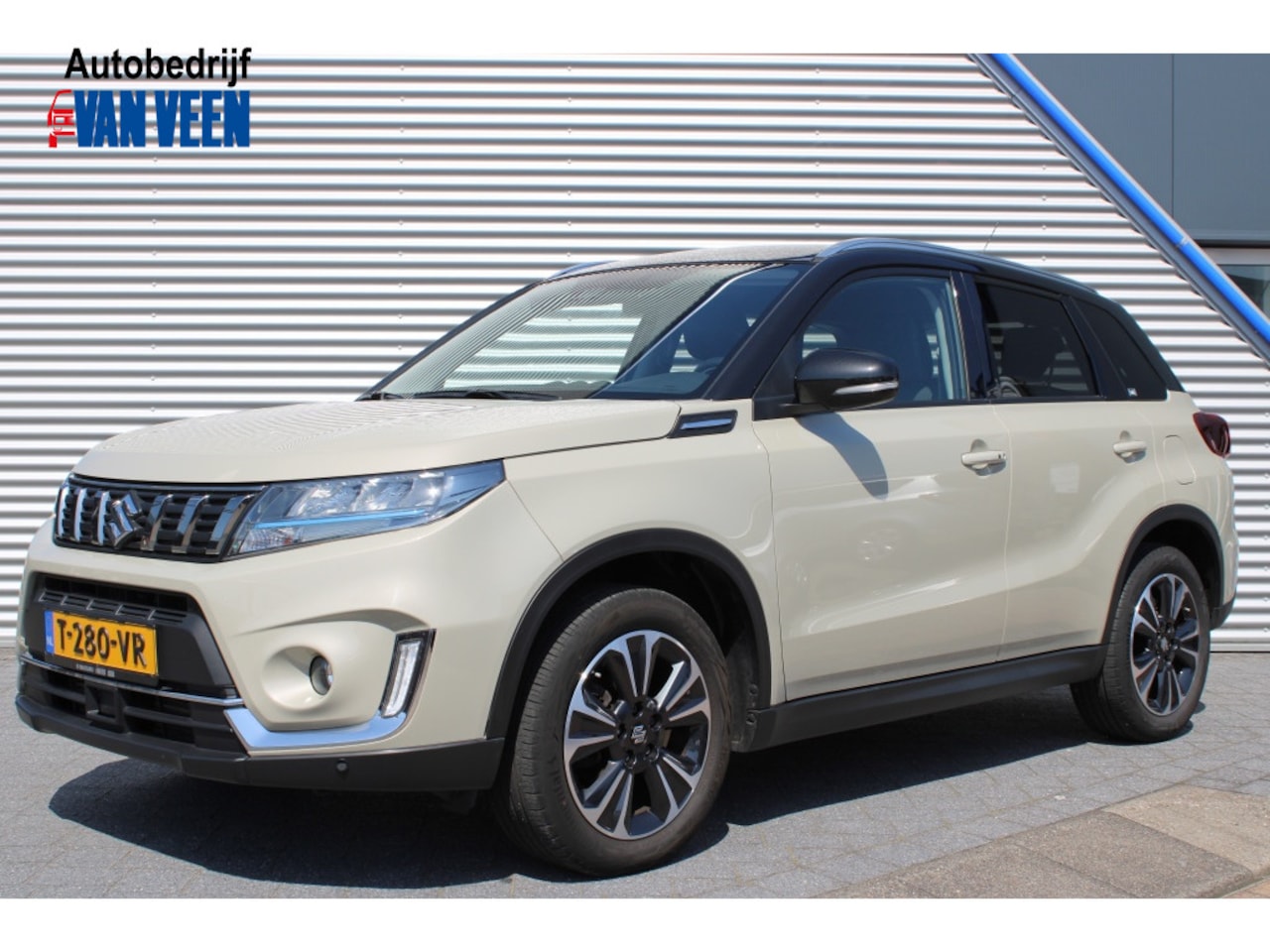 Suzuki Vitara - 1.4 Boosterjet Style Smart Hybrid | Half Leder | Camera | Stoelv - AutoWereld.nl