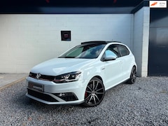 Volkswagen Polo - 1.8 TSI GTI Kleppensysteem/Pano/Led/DSG/Navi