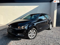 Volkswagen Polo - 1.0 Comfortline Airco/Cruise/Parkeersensoren