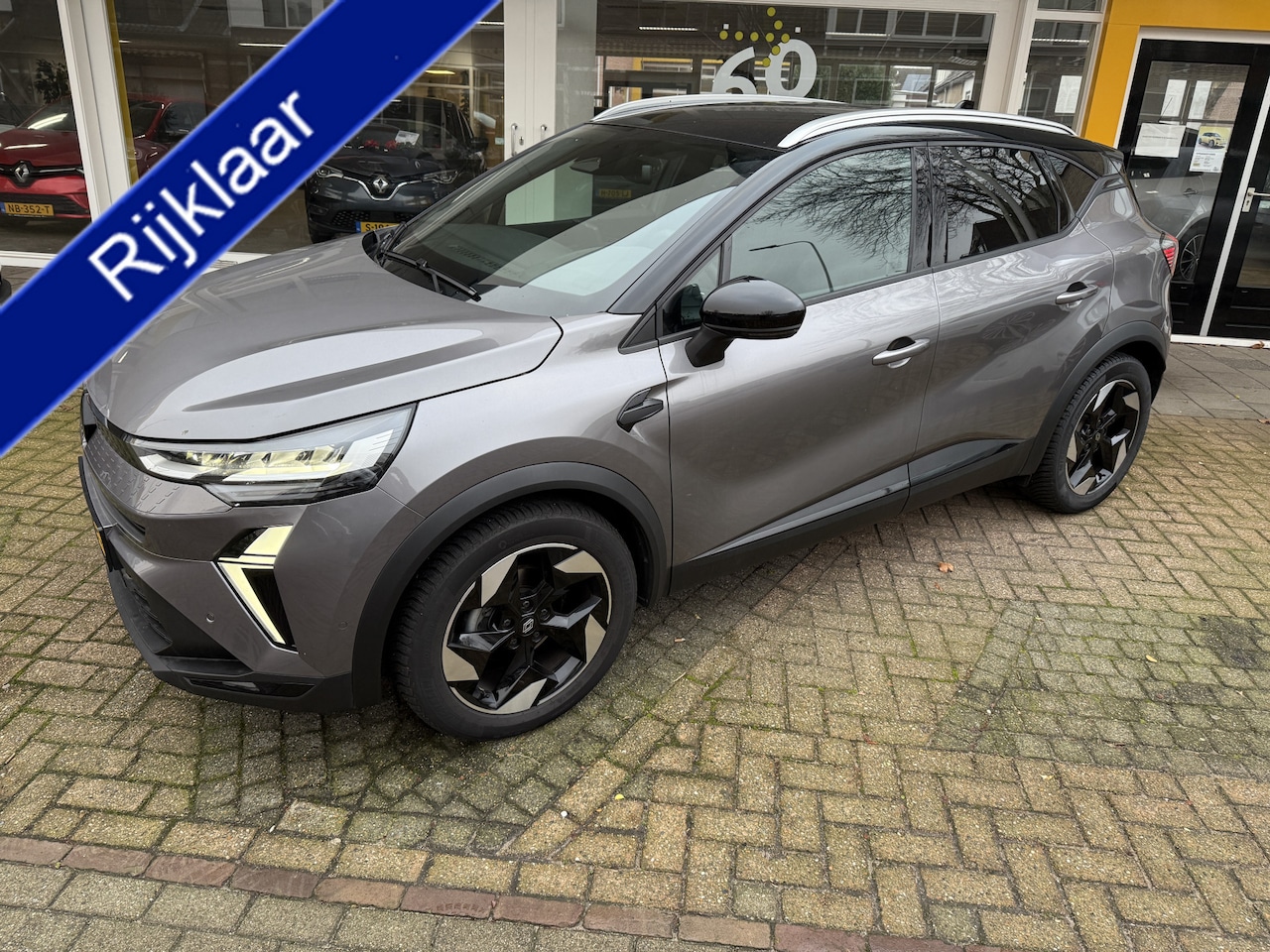 Renault Captur - 1.3 mild hybrid 160 techno WINTERPAKKET TWOTONE KLEUR CAMERA NAVIGATIE LICHTM.VELGEN - AutoWereld.nl