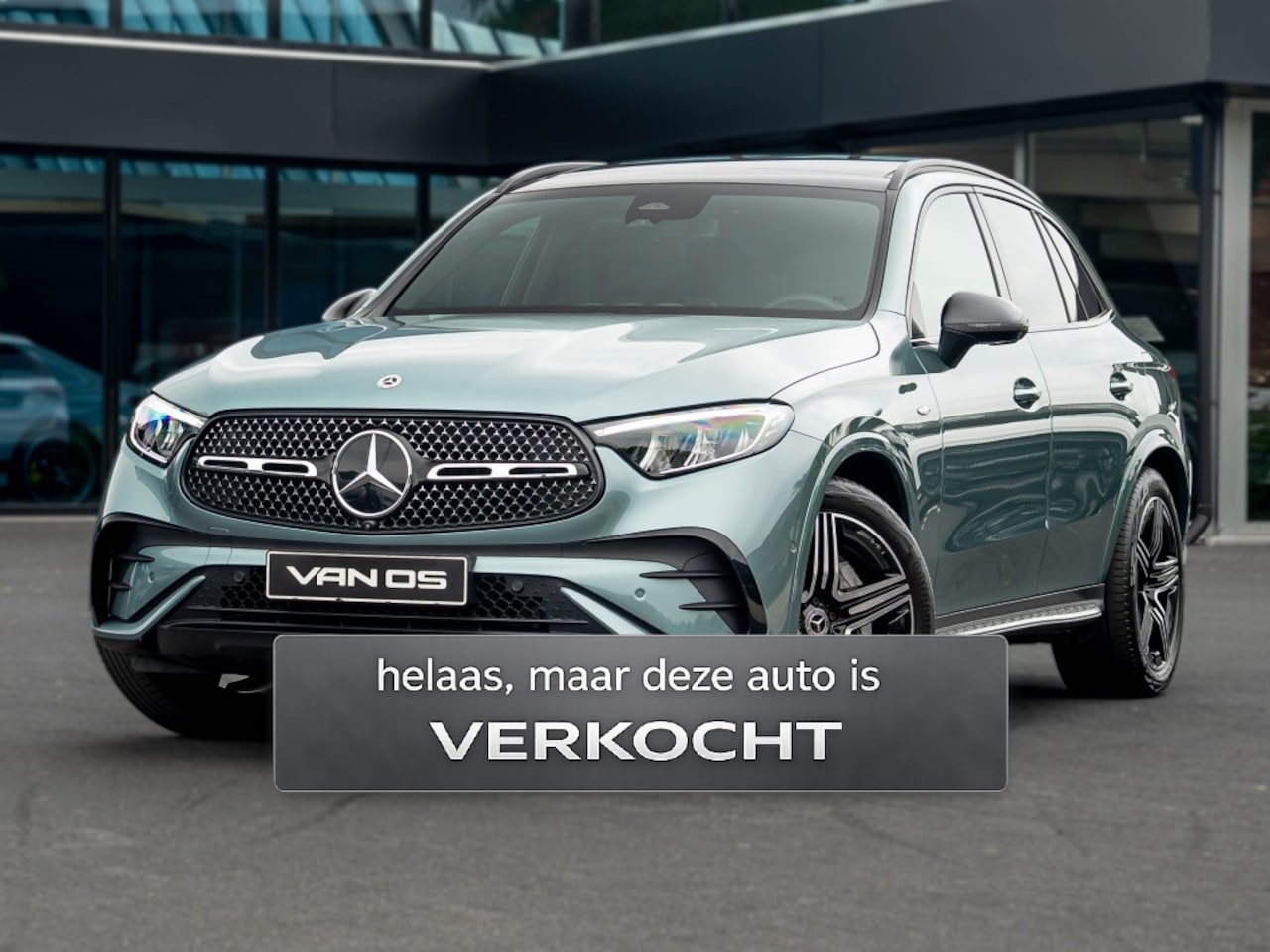 Mercedes-Benz GLC-klasse - GLC 300e 4MATIC AMG Line | Pano | Luchtvering | Memory - AutoWereld.nl