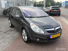 Opel Corsa - 1.4-16V Cosmo