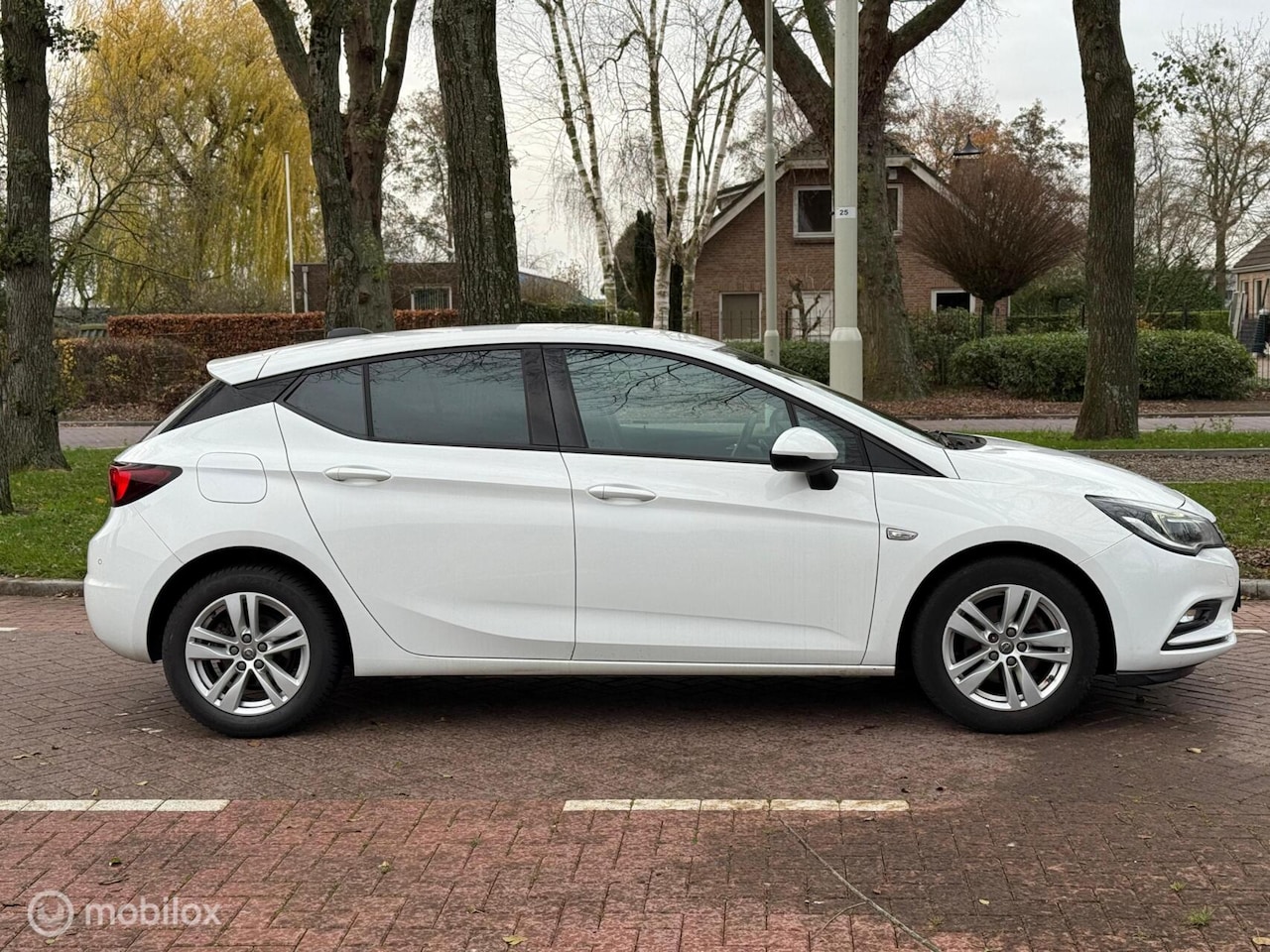 Opel Astra - 1.0 Turbo 105pk 2016|Navi|CarPlay|Stoel+Stuurverw - AutoWereld.nl