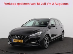Hyundai i30 Wagon - 1.5 T-GDi MHEV Premium/ lage km/ compleet