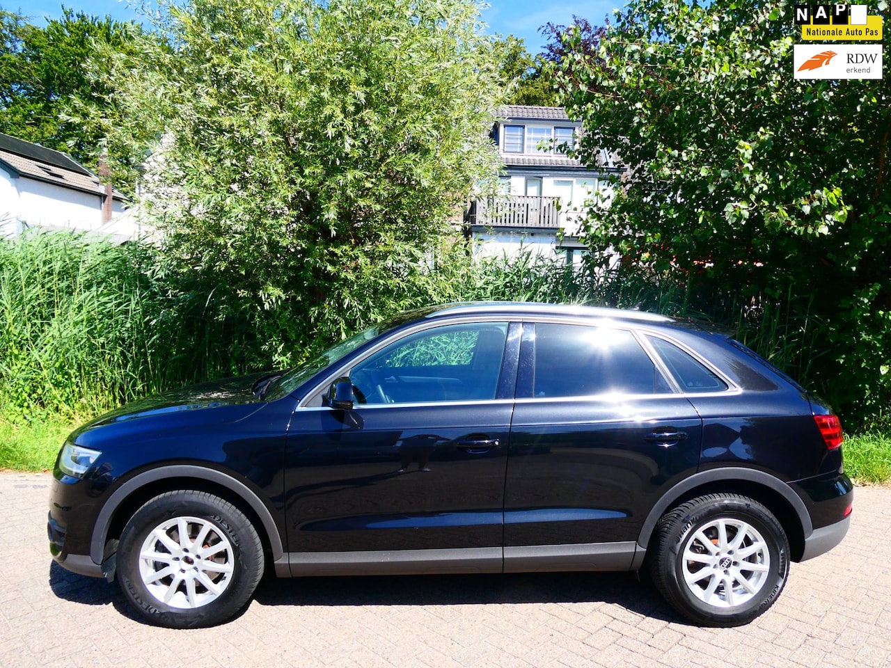 Audi Q3 - 2.0 TFSI Quattro 211pk Automaat Clima Navi PDC Xenon - AutoWereld.nl