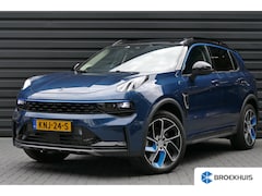 Lynk & Co 01 - 1.5 262PK PLUG-IN HYBRID AUTOMAAT / CAMERA V+A / PANO.DAK / KEYLESS / ELEKTR. ACHTERKLEP /