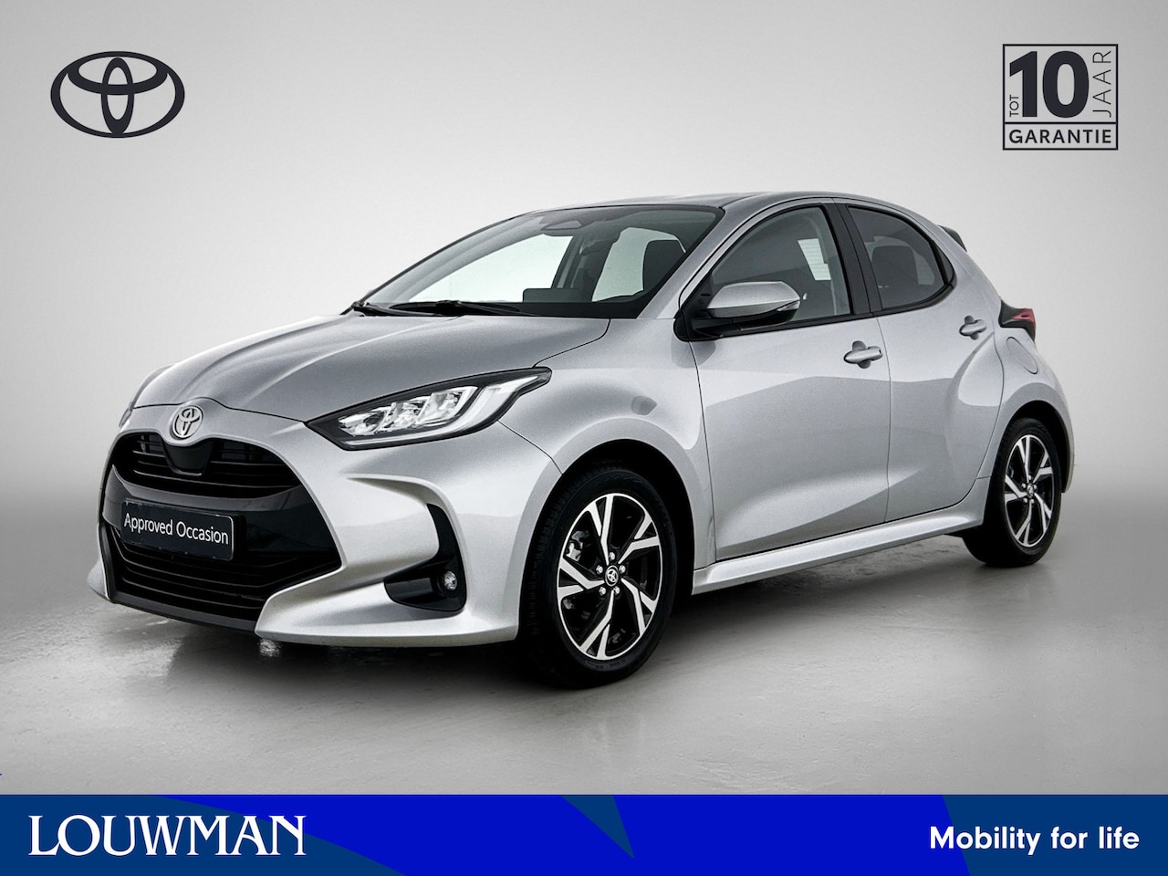 Toyota Yaris - 1.5 Hybrid 115 Dynamic Limited Onderweg-naar-dealer - AutoWereld.nl
