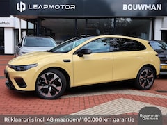 Leapmotor B05 - 67, 1 kWh 218PK Design Demo, Rijklaarprijs | Panoramadak | 360 Camera | Navigatie | Carpla