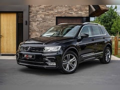 Volkswagen Tiguan - R-Line Highline 4Motion 180PK Automaat