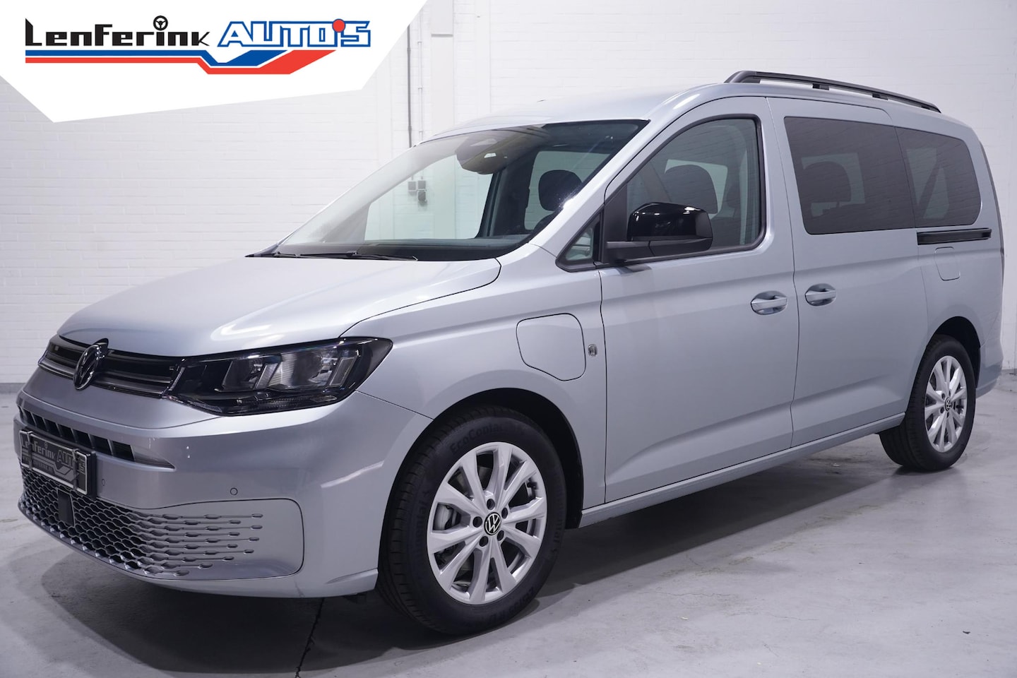 Volkswagen Caddy Maxi - 1.5 TSI Hybride Life 7-Zits Apple Carplay Stoelverwarming Achteruitrijcamera - AutoWereld.nl