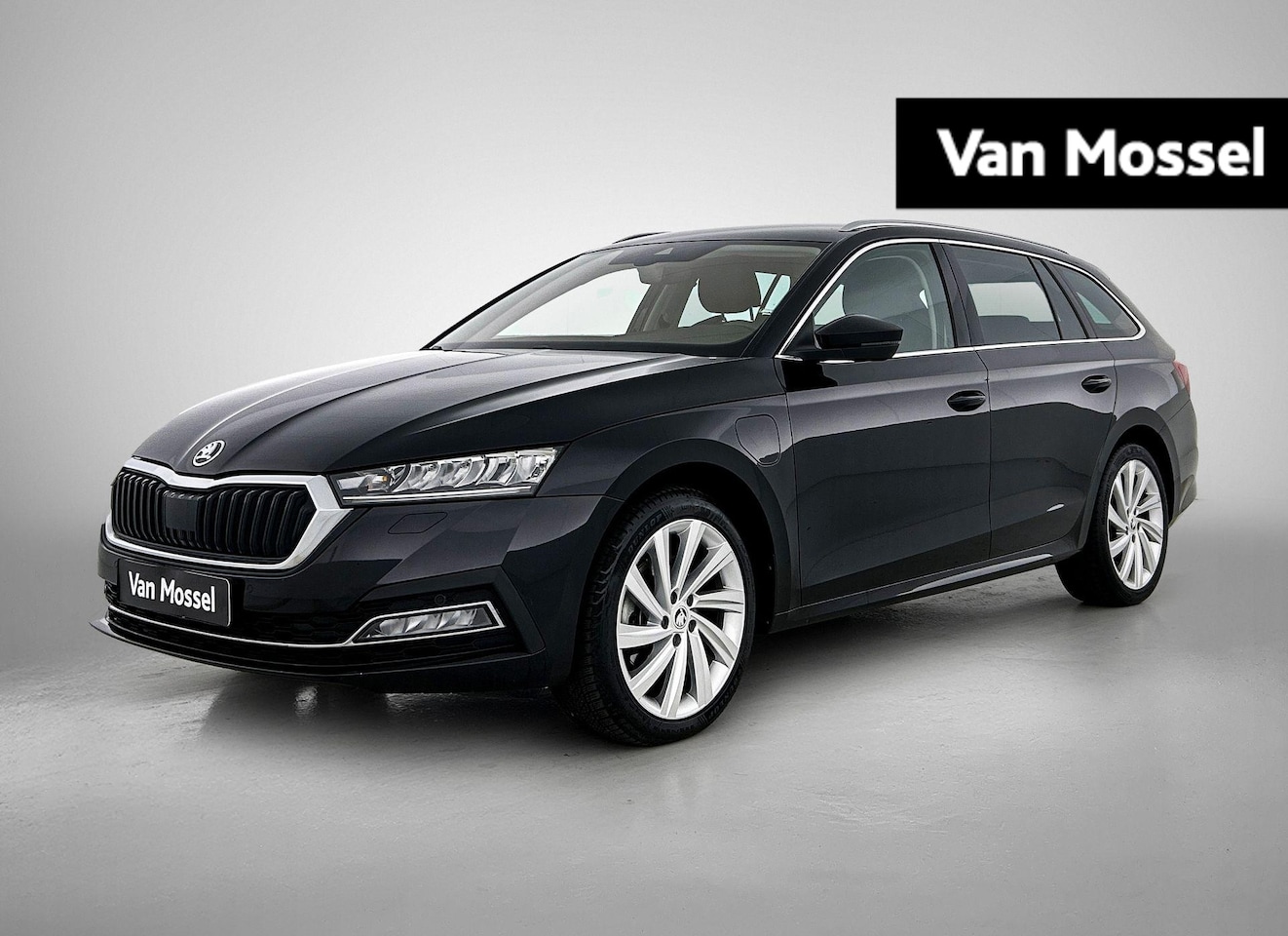 Skoda Octavia Combi - 1.4 TSI iV PHEV Business Edition | WORDT VERWACHT | TREKHAAK | STOELVERWARMING | ACHTERUIT - AutoWereld.nl