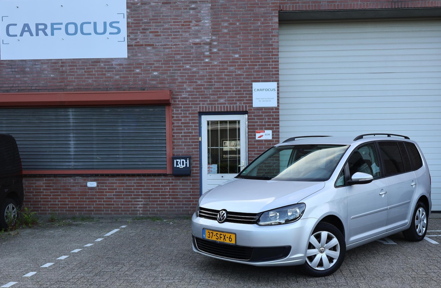 Volkswagen Touran - 1.2 TSI Comfortline BlueMotion 7p. NAP 2e eigenaar Cruise Airco 04-27 APK - AutoWereld.nl