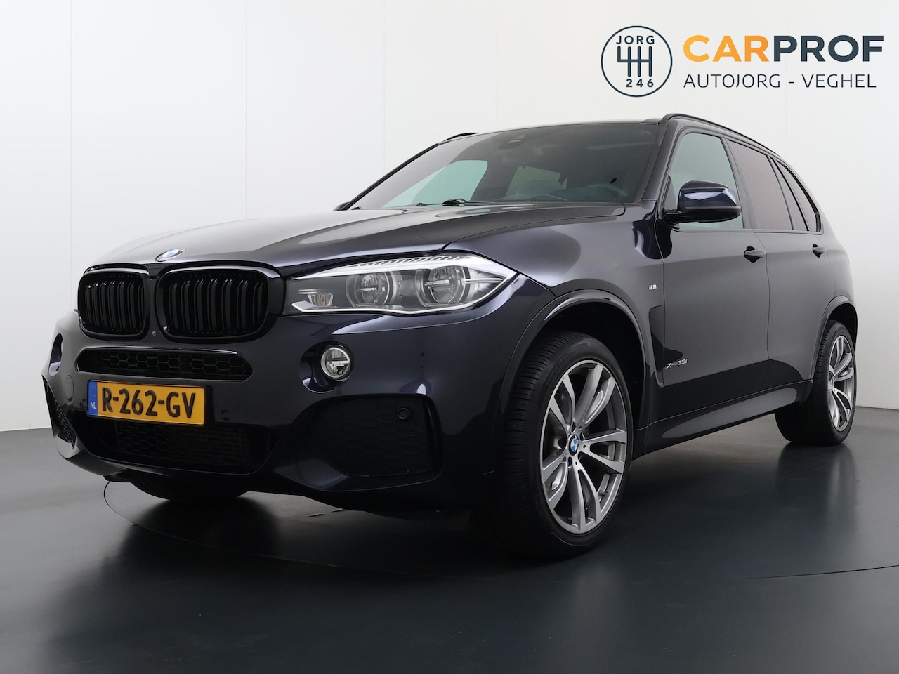 BMW X5 - xDrive35i M Sport Edition Panoramadak HUD Dealer onderhouden - AutoWereld.nl