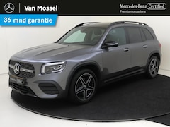 Mercedes-Benz GLB - 180 Business Solution AMG 7p. / Panoramadak/ Sfeerverlichting/ Night/ El. Trekhaak