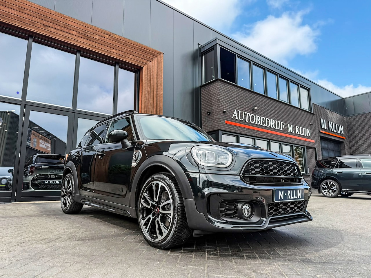 MINI Countryman - Cooper S E ALL4 John Cooper Works 220pk/Leer/Memory/Camera/Btw - AutoWereld.nl