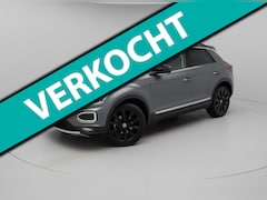 Volkswagen T-Roc - 1.5 TSI Automaat Sport * Virtual Cockpit * Carplay * Full Led * Adaptieve Cruise