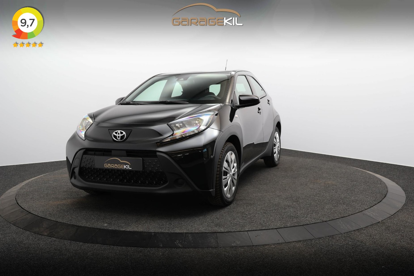 Toyota Aygo X - 1.0-l-VVT-i Business Edition Dealeronderh. / Smartphone Integratie / DAB radio / Achteruit - AutoWereld.nl