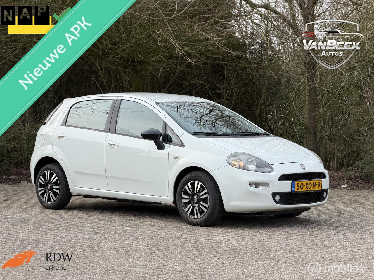 Fiat Punto Evo - 0.9 TwinAir Lounge Apk Airco Nap - AutoWereld.nl