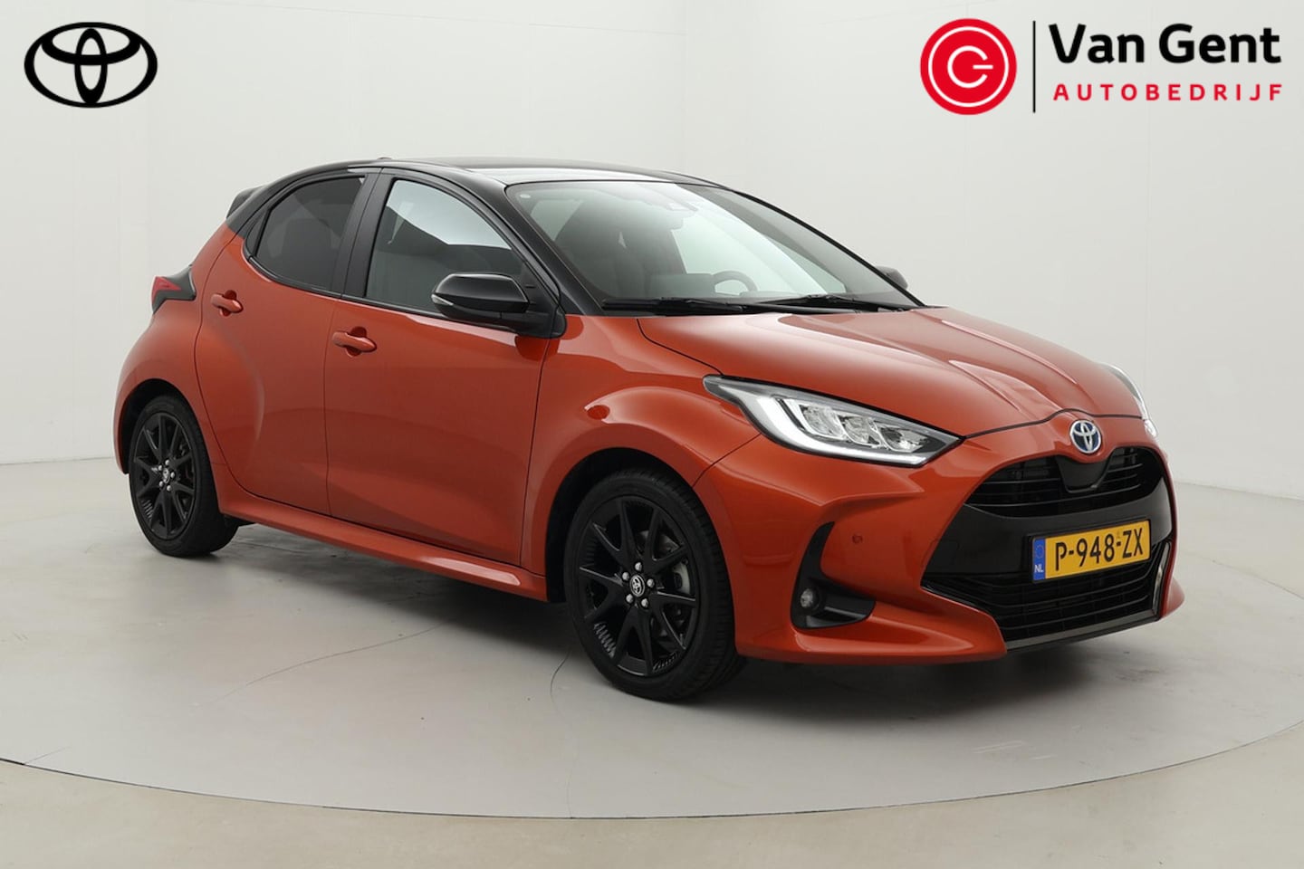 Toyota Yaris - 1.5 Hybrid Executive | Panoramadak | Dodehoek detectie | JBL | Apple Carplay / Android Aut - AutoWereld.nl