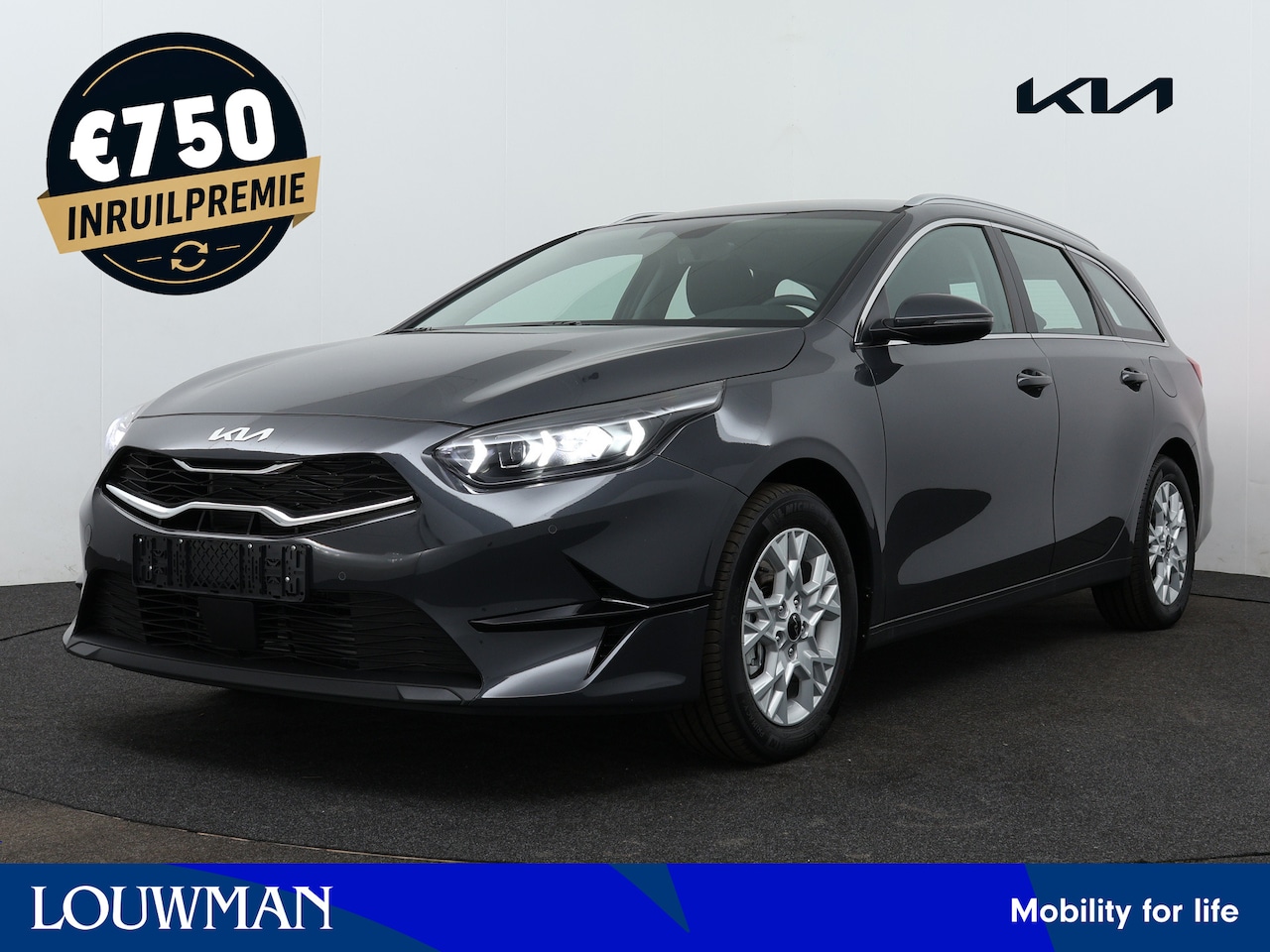 Kia Cee'd Sportswagon - Ceed 1.5 T-GDi DCT7 DynamicLine | Navigatie | Parkeersensoren | Camera | Climate Control | - AutoWereld.nl