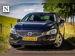 Volvo V60 - 1.5 T2 Kinetic |Nap |Automaat |Stoelverwarming