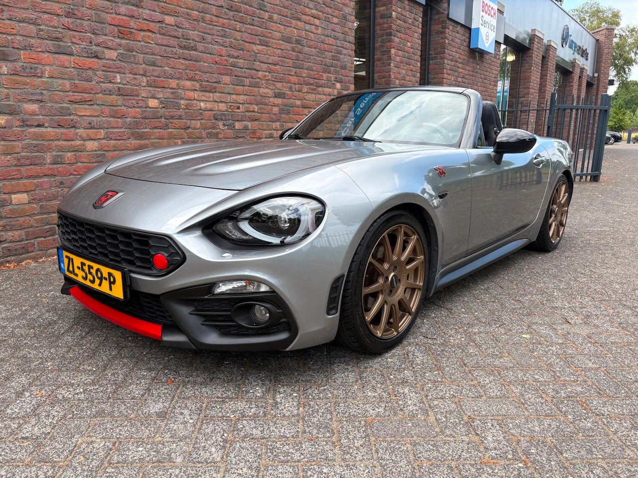 Fiat 124 Spider - 1.4 MultiAir Turbo Abarth Automaat|Stoelverwarming|Bose - AutoWereld.nl