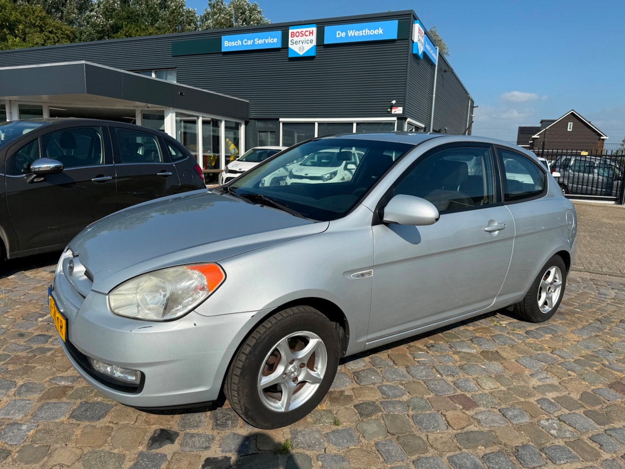 Hyundai Accent - 1.4i Dynamic Joy 1.4i Dynamic Joy - AutoWereld.nl