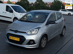Hyundai i10 - 1.0i i-Motion Airco Nieuwe Koppeling Rijdt Schakelt Goed Nette Staat